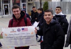 Se bashku per te drejtat e njeriut – Aktivitet me nxenes te shkolles “Raqi Qirinxhi” ne Korçe